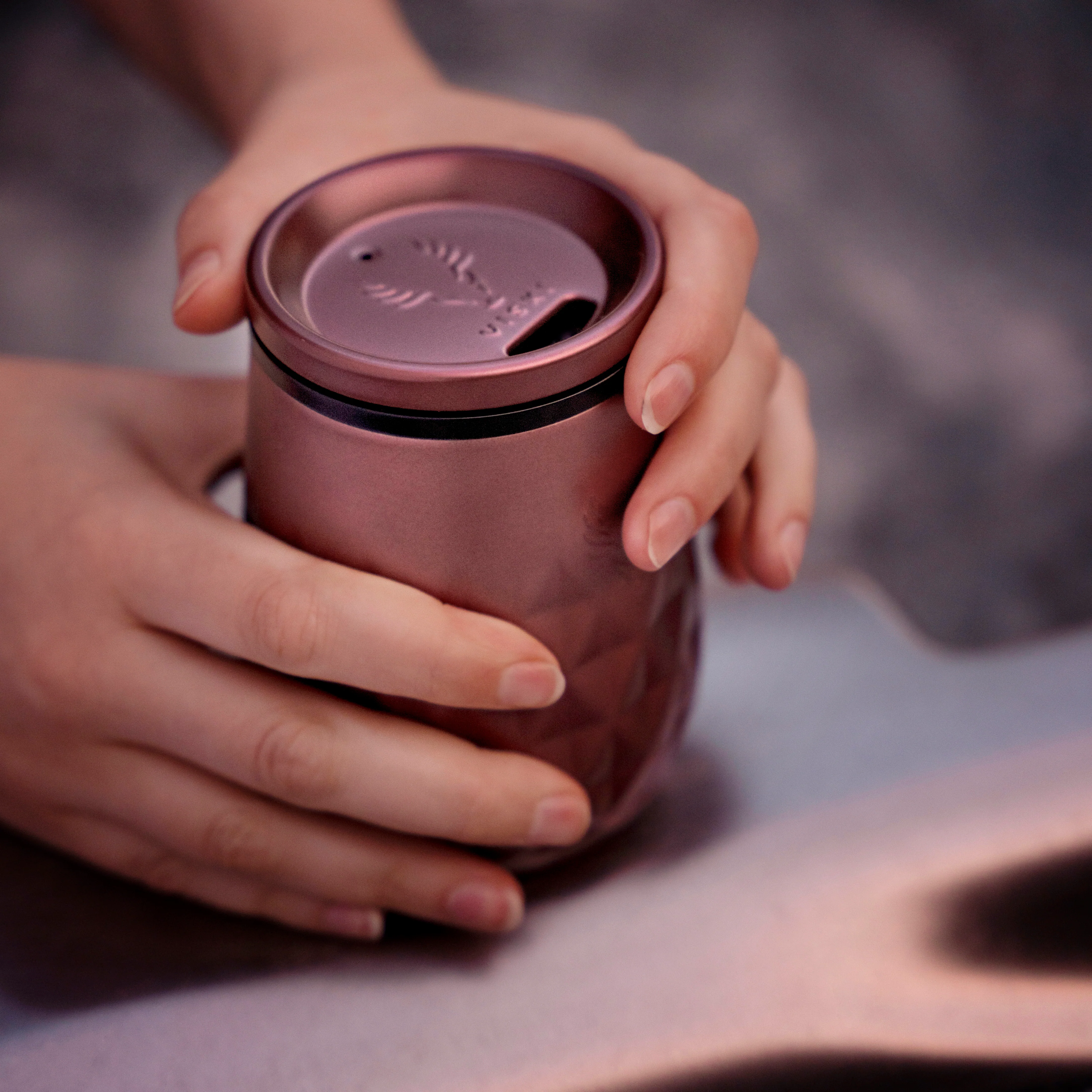 Paragon Stainless Steel Wine Tumbler in Vintage Rose - Image 6