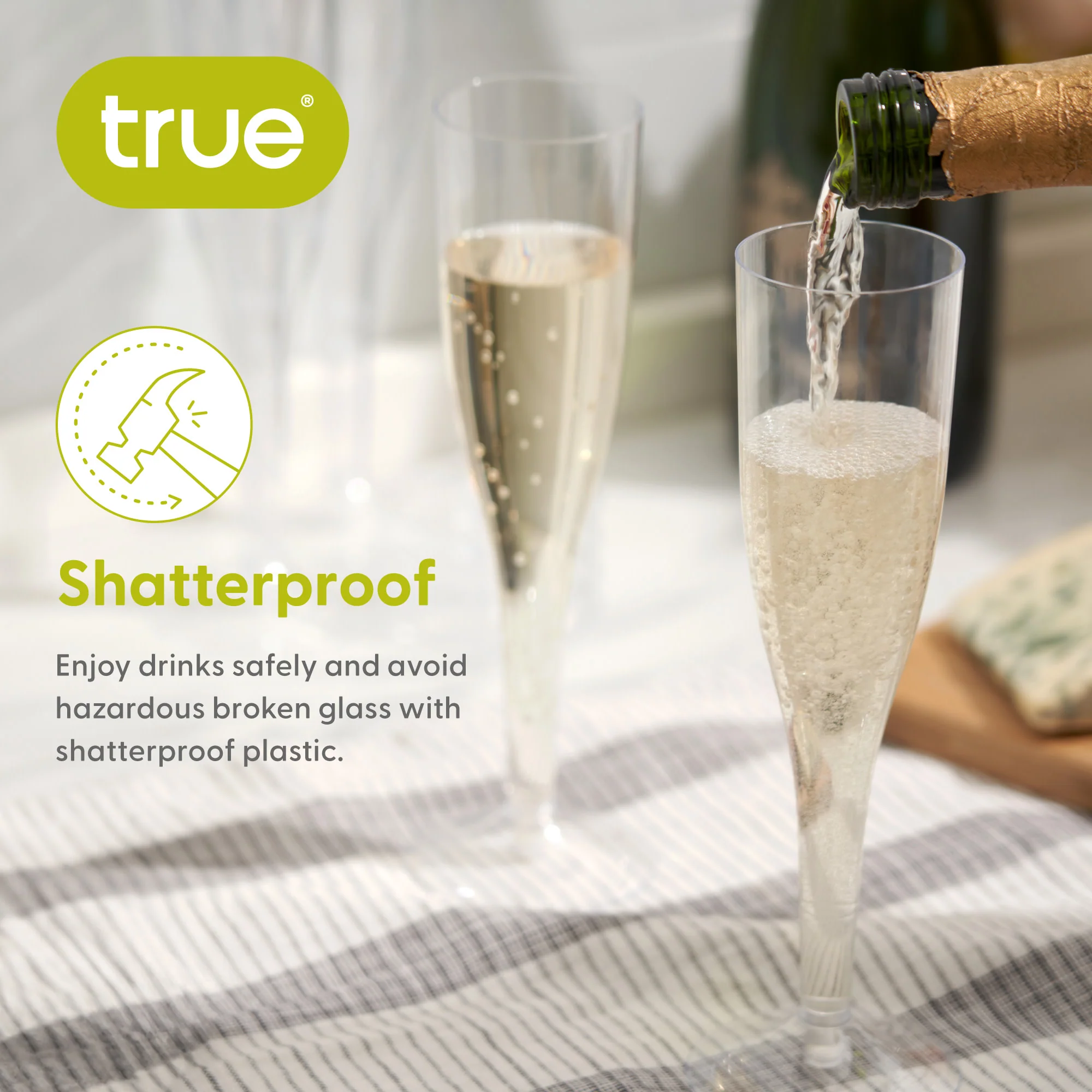 Party Plastic Champagne Flutes in Clear, Set of 12 - Image 7