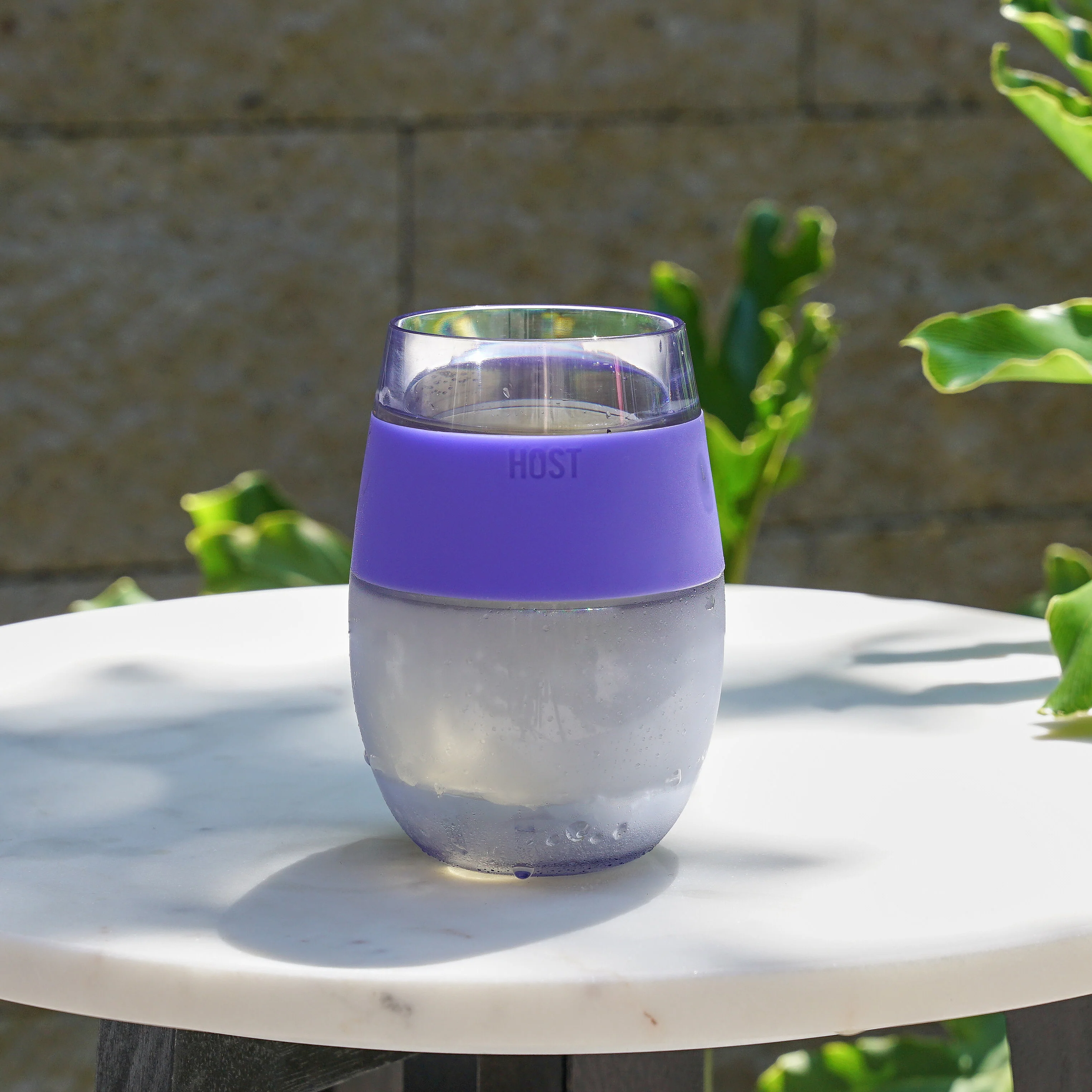 Wine FREEZE Cooling Cup in Tinted Purple - Image 6