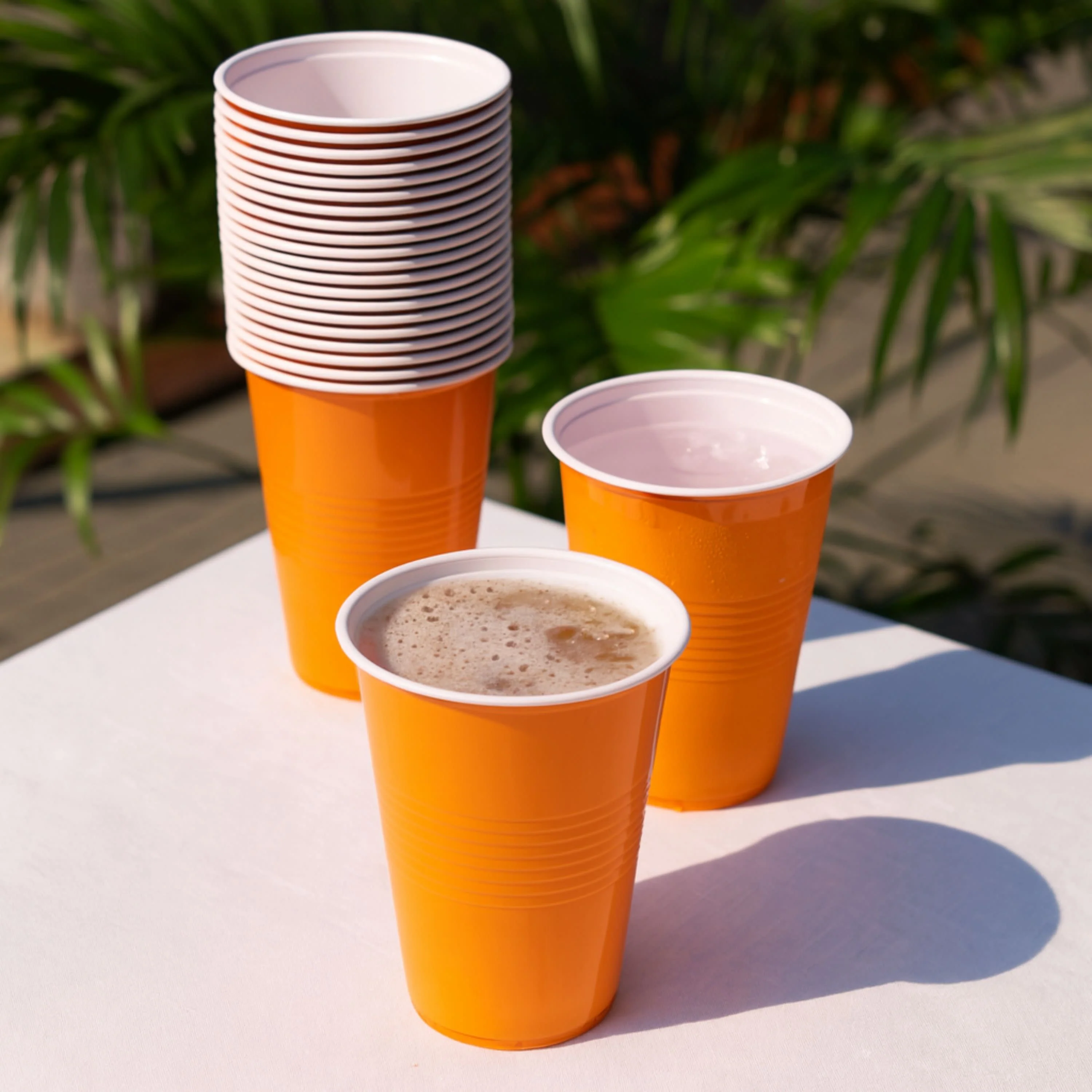 Party 16 oz Plastic Cups in Orange, Set of 50 - Image 5