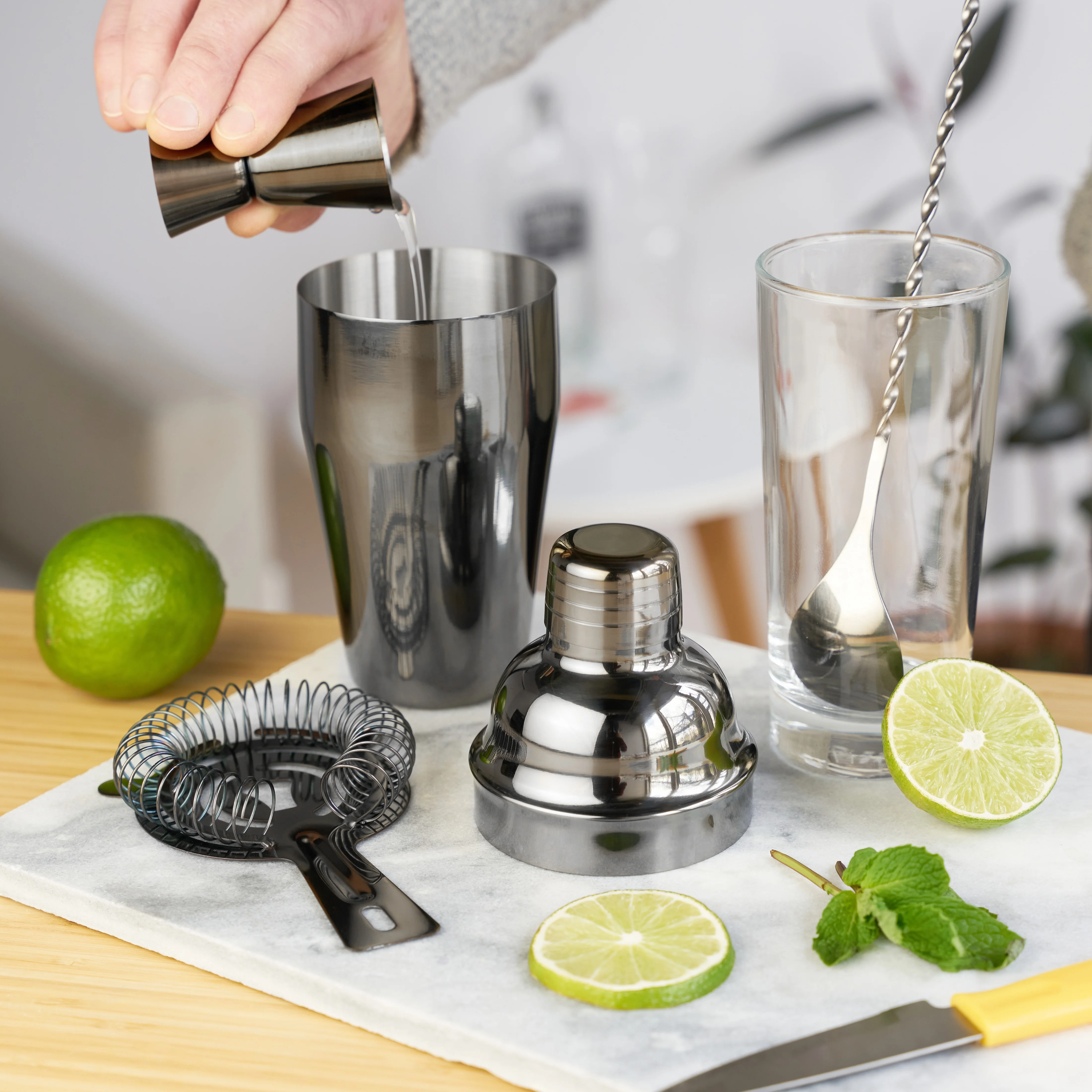 4-Piece Mixologist Barware Set in Gunmetal - Image 5